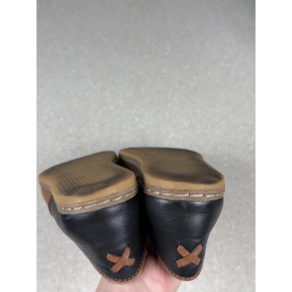 Charix Atelier Camel & Black Slip On Artisan Leather Flats Shoes‎ Sz 37 US 7